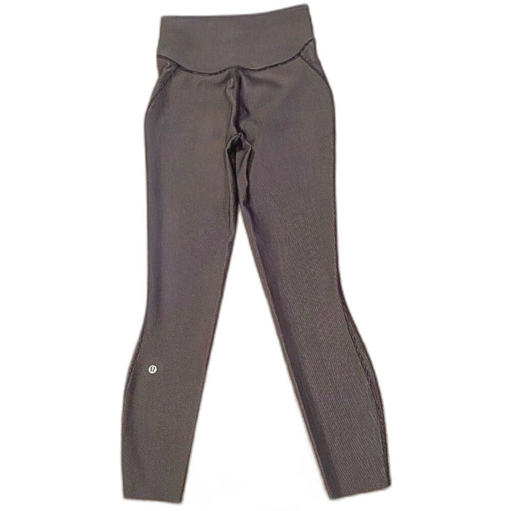 Lululemon Base Pace High-Rise Tight 25" Stripe Ribbed Black Gray EUC size 4 - Picture 5 of 7